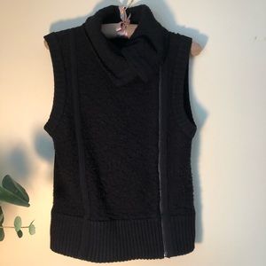 Banana Republic Side zip merino wool vest